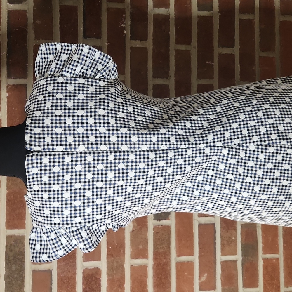 Eliza J Ruffled Sleeve Sheath Dress, Size Zero - Picture 4 of 8